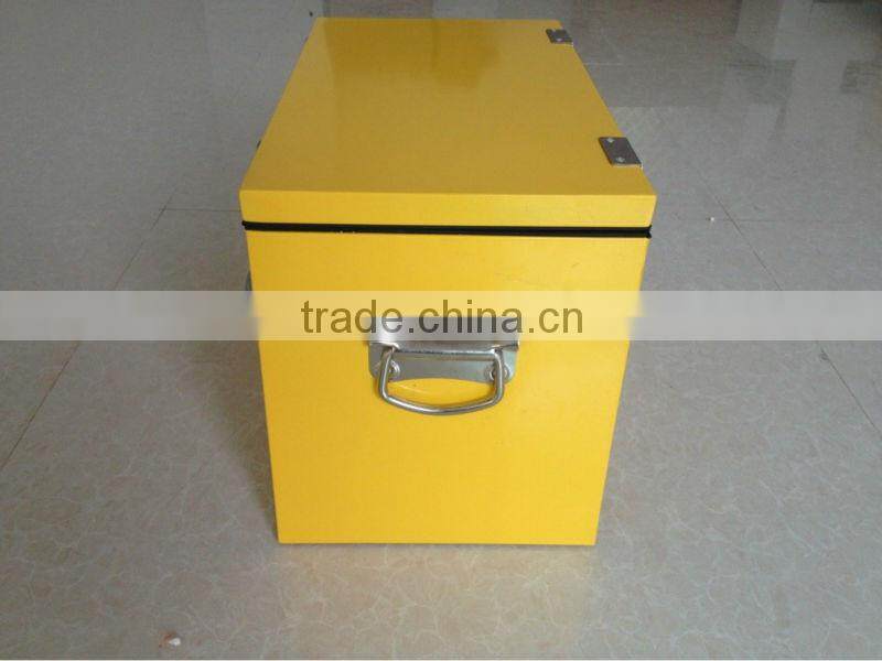 Drinking transport cooler box (C-008)