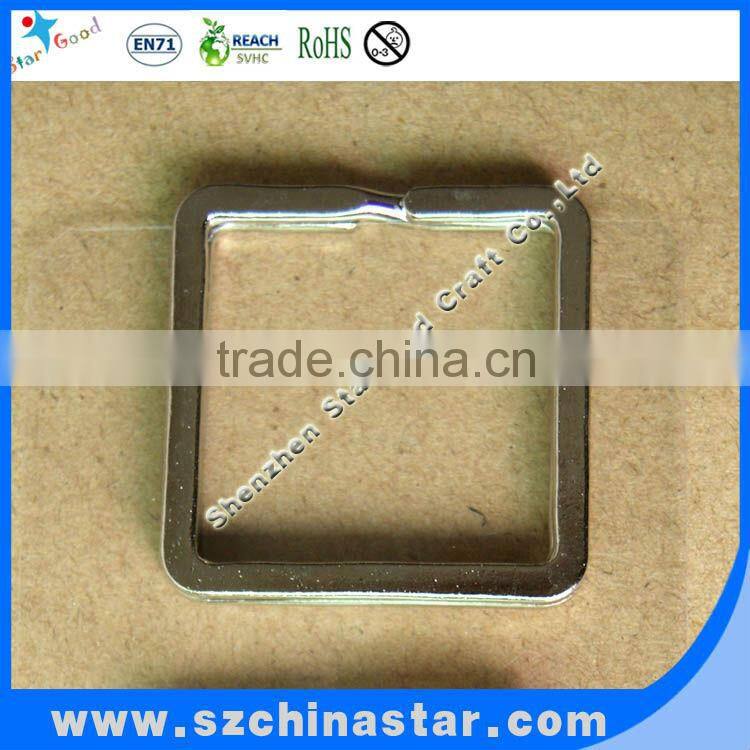 2013 new style wholesale bottle opener keychain