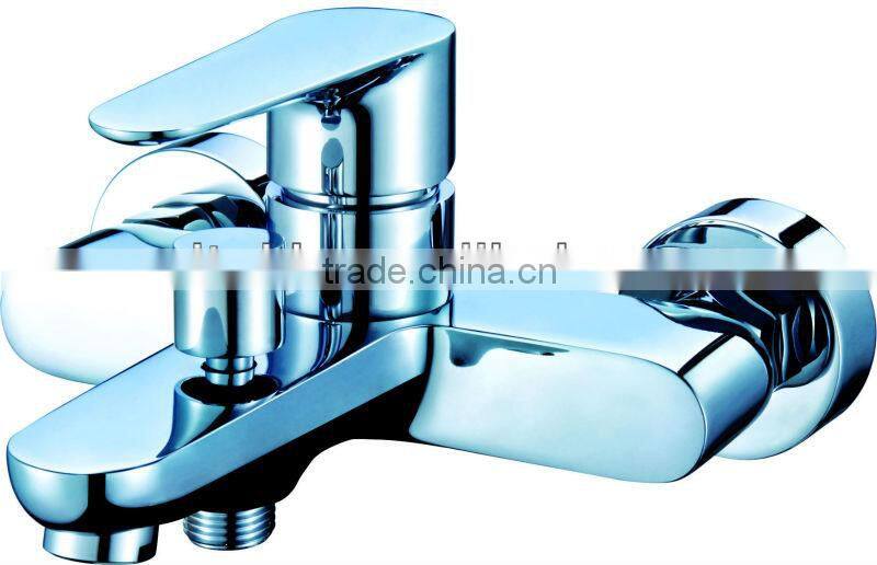 NICOR 8102 Elegant Design Brass Wall Mounted Chrome Plated Bathroom Bathtub Faucet with single handle