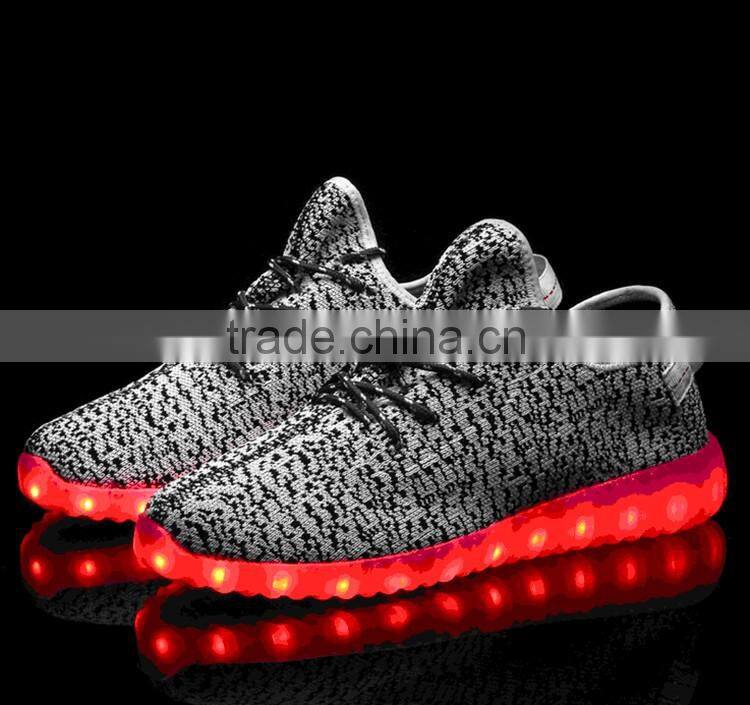 2016 Colorful Simulation Yeezy Shoes Adult Lighting Led Shoes
