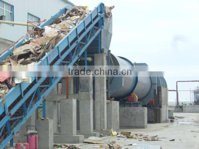 Chain conveyor for paper tube rolling making