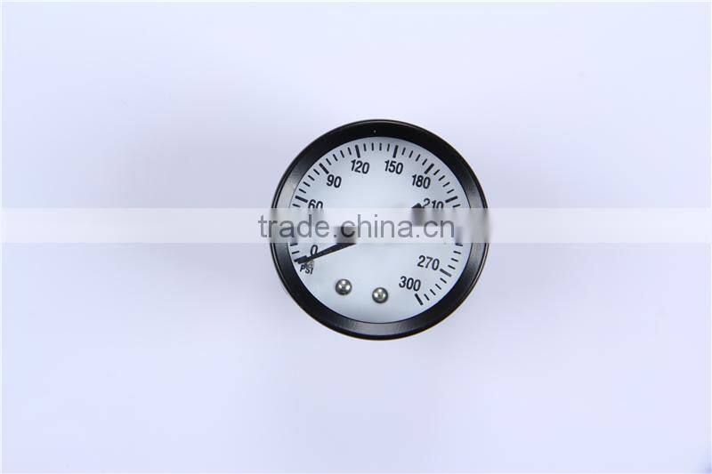 Durable Light Weight Easy To Read Clear Electronic Memory Pressure Gauge Oil Pressure Gauge