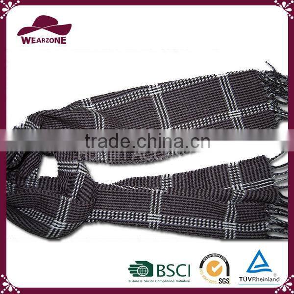 Fashionable Cashmere Scarf In Winter