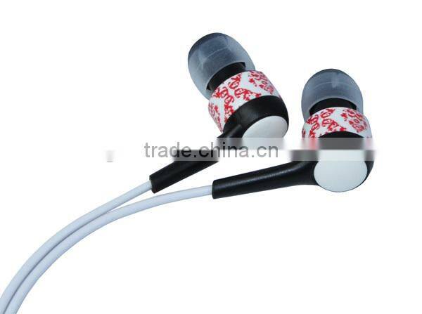 Newest earphone with switchable mic for iPhone/Nokia all kind of mobile phone
