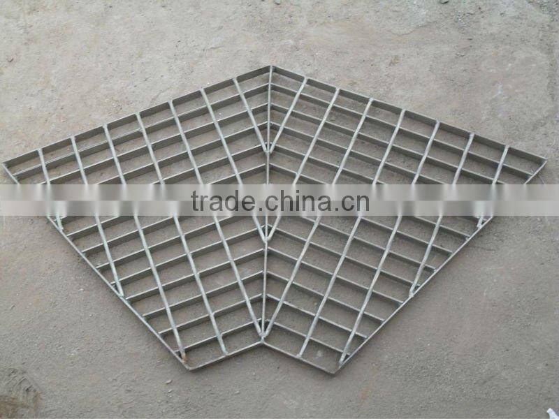 Flooring Steel Grating,Stair treads, mezzanine flooring, trench cover cost and specification