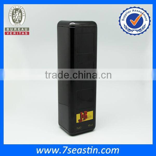 square black box for wine packing