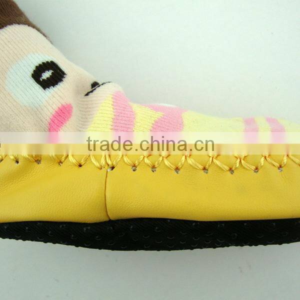 GSB-30 Custom high quality baby toddler socks shoes with rubber soles