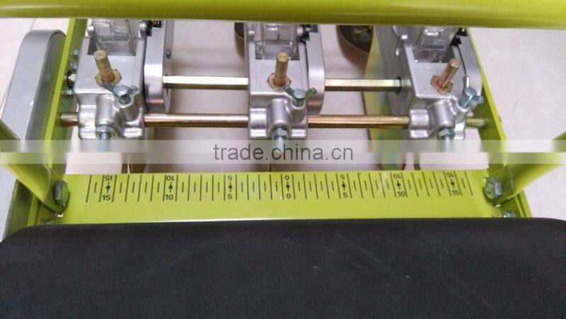 New design manual vegetable seeder