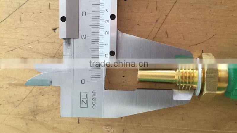 Temperature Sensor B3C8-18-840 B593-18-840A