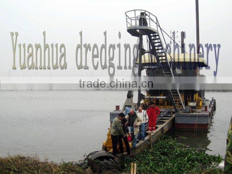 18 inch sand dredger for sale working in the sea