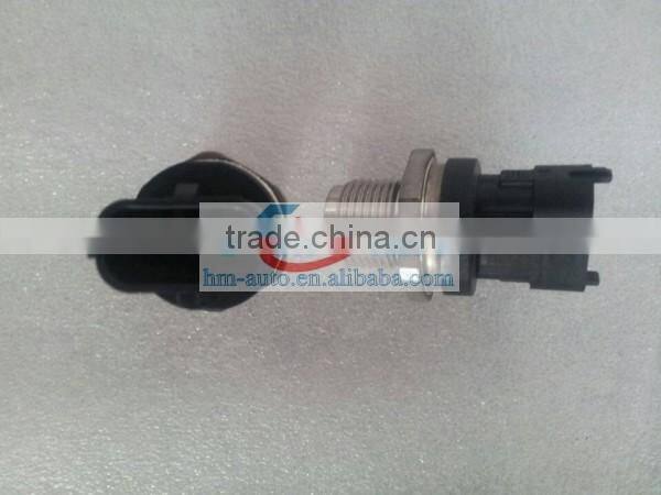 0281006425 Common rail sensor