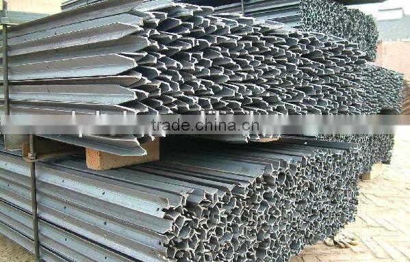 China Suppiler Q195 Black Bitumen Y Star Pickets