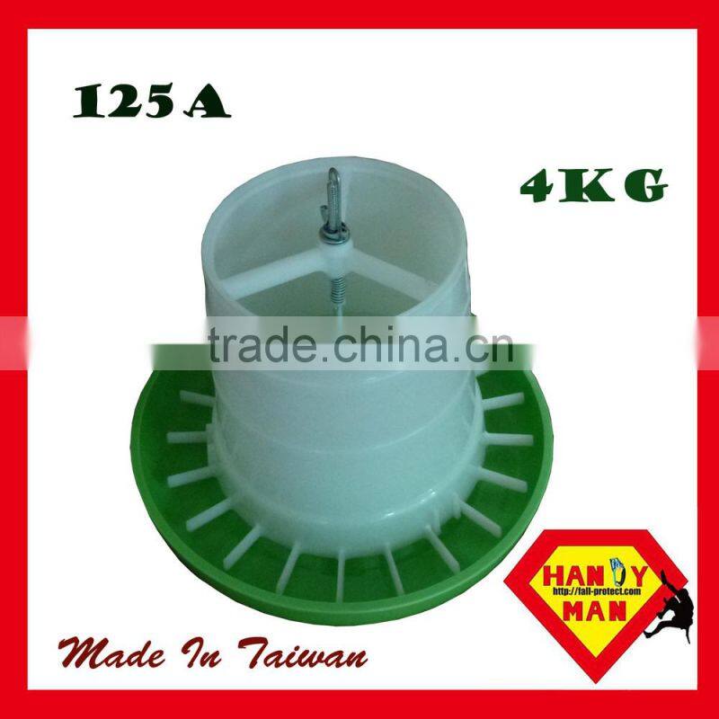 125A 4kg Crown Chicken Plastic Poultry Gear Box Feeder