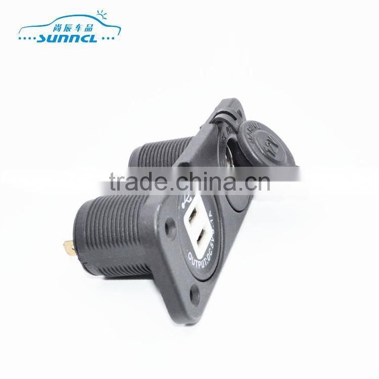 Socket with usb port