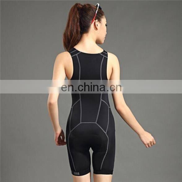 Black tight sleeveless summer triathlon cycling wear for lady