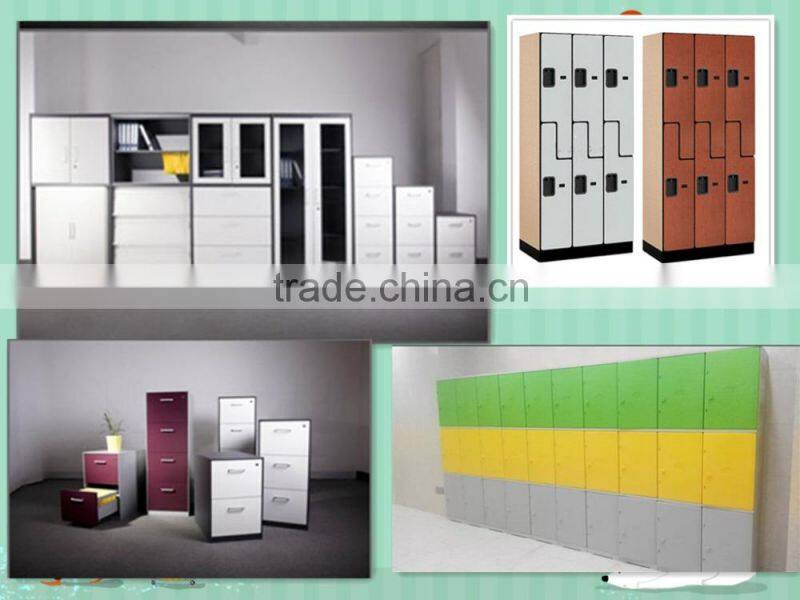 Steel kitchen cabinet with laminar flow design