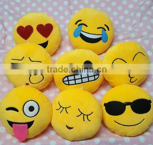 Free sample soft emoji pillow/ cheap emoticon emoji toys/pillow emoji