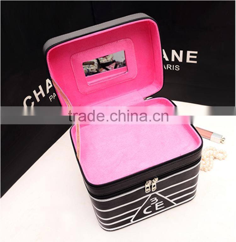 china fashion style pvc cosmetic case make up case