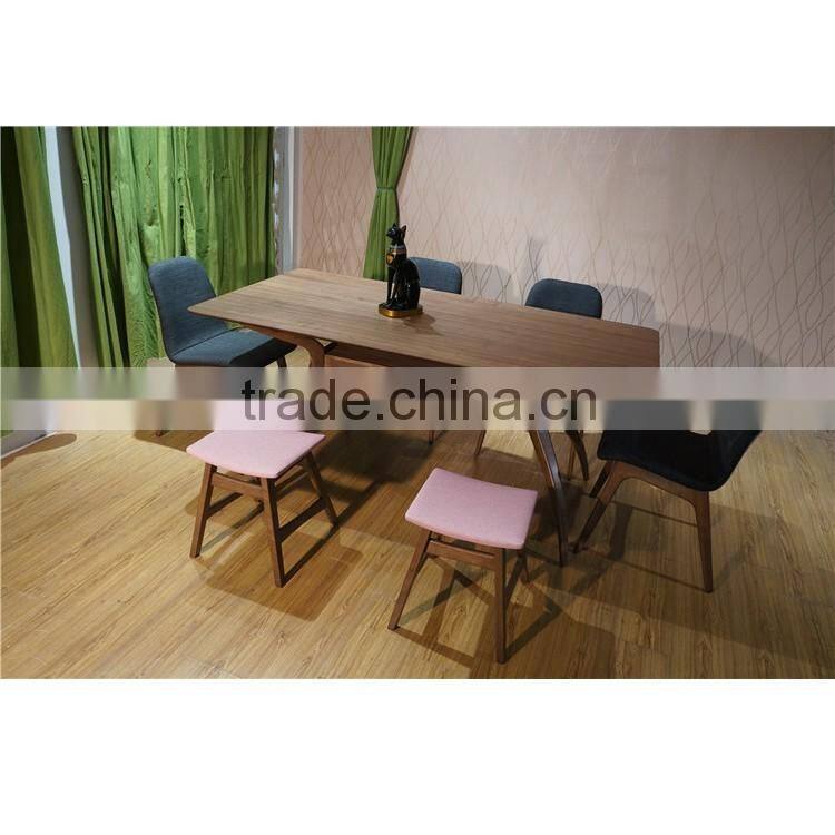 Restaurant Furniture Solid Rubber Wood Dining Table Set
