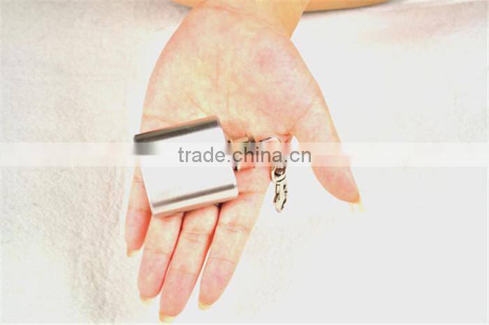 37g Carry a small pot 1oz pot Oiler portable 1 oz hip flask stainless steel hip flask key ring