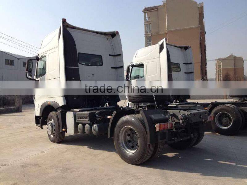SINOTRUK HOWO TRACTOR TRUCK 4x2 for sale