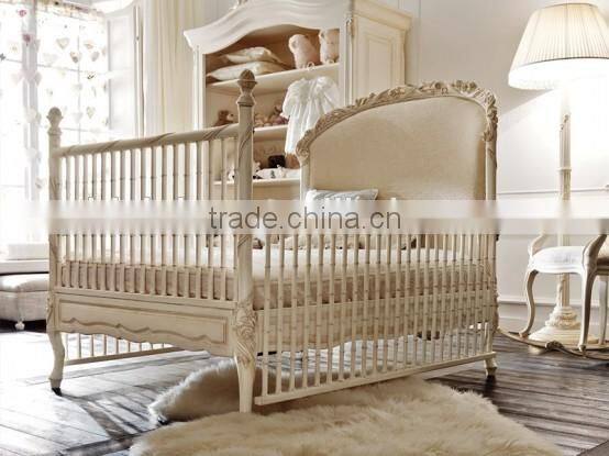 Victoria Style Carved Wooden Baby Crib, Ornate Design Children Bedroom Furniture Set, Noble Furniture Child/Kid's Bed Set