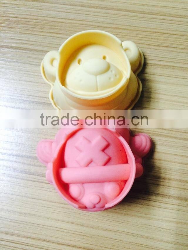 Cartoon shape of non-stick and cheap DIY silicone cake mold
