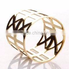 beautiful stylish metal napkin ring for wedding