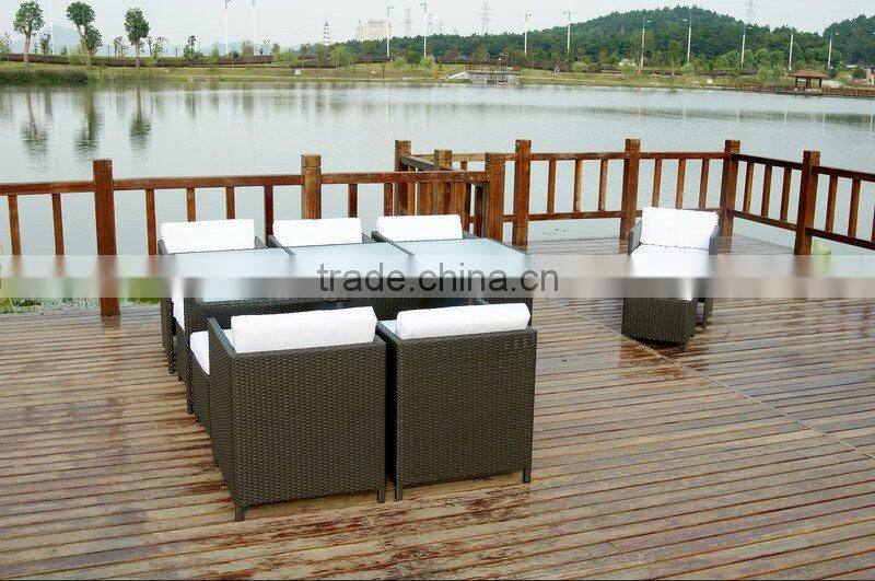 rattan table and chair sets for restaurant/garden