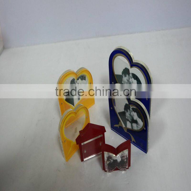 Customize v shape acrylic funia photo frame