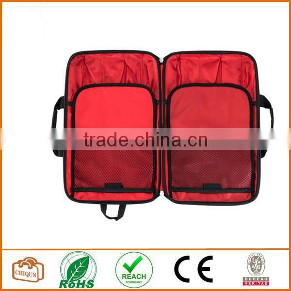 10 Pocket Single-Zip Knife Case