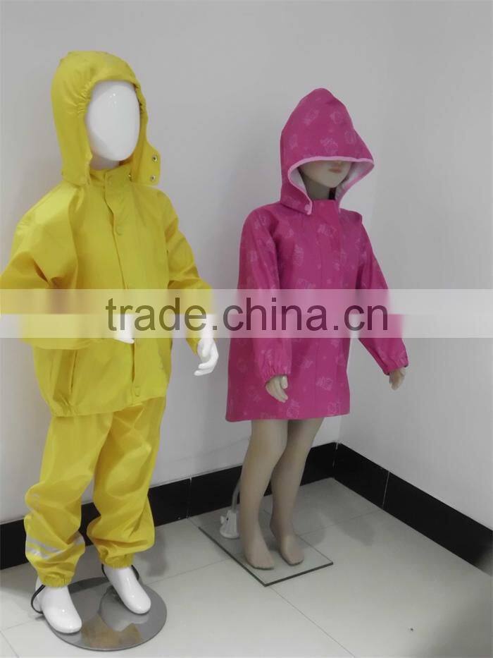 waterproof pu coated polyester custom printed fabric for raincoat/jacket