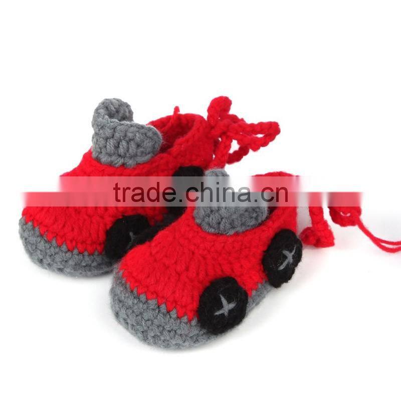 New design cheap handmade crochet baby shoes pattern LBS20151223-57