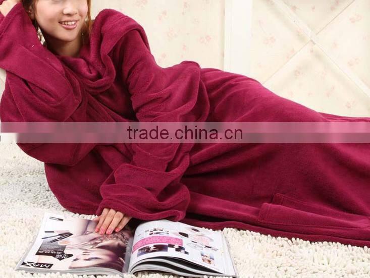 100 polyester TV blanket sleeved softtextile adults TV blanket