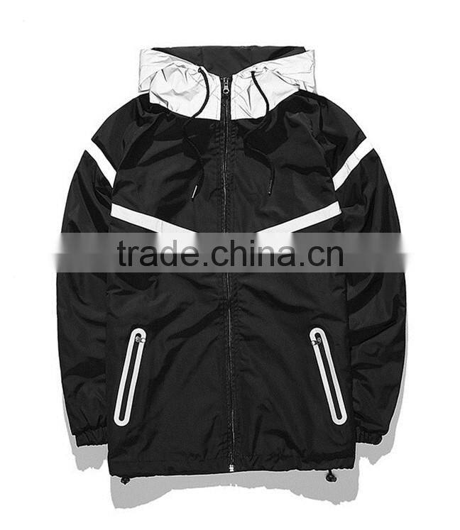 2016 Windstopper Lightweight Hooded Reflective Coat