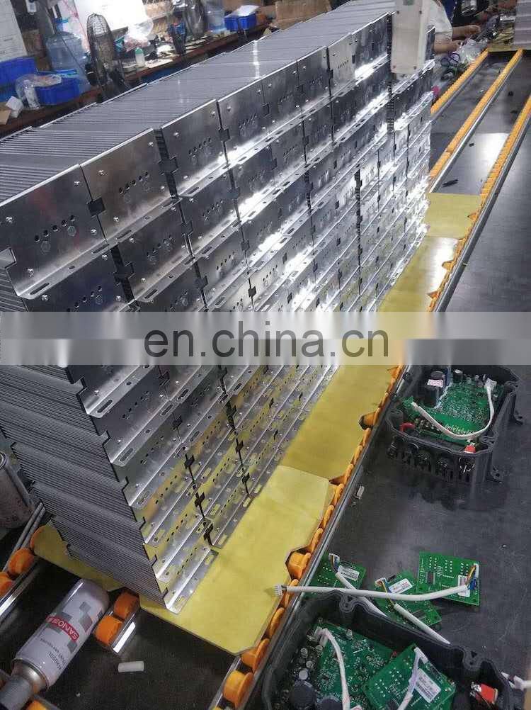 3MSS/4LSS submersible for water supply farm irrigation fish pond Convenient installation MTTP control box solar pump