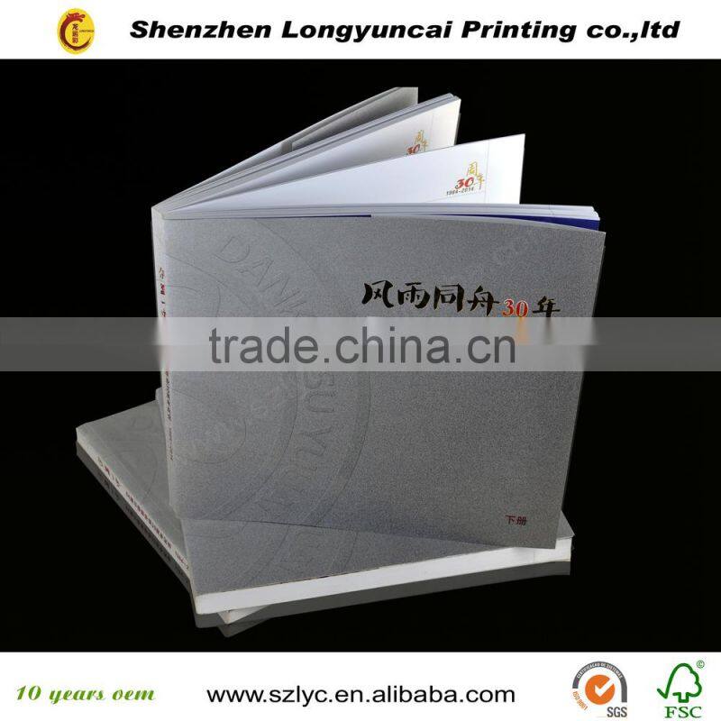 gold foil stamping and spot UV graduated photo printing book in china