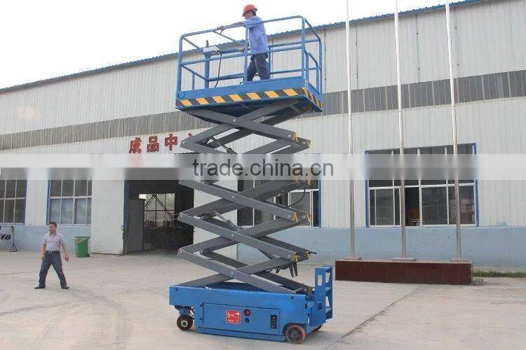self-propelled four mobile scissor hydraulic lifts/auto-walking scissor lift work platform