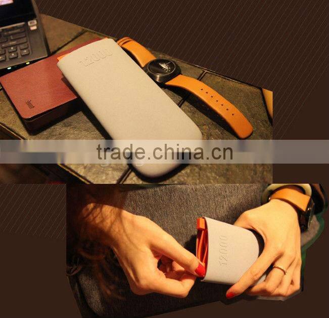 Hot Sell input 2.1A super fast mobile phone charger 12000mah