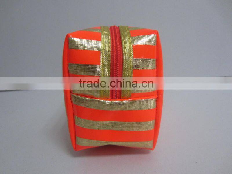 cheap wholesale makeup bags,travel makeup bags,makeup bags with compartments