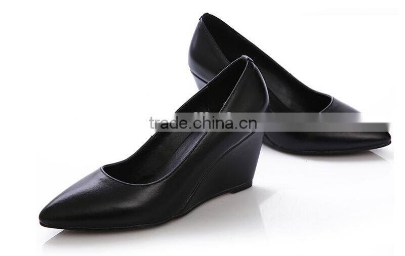 strictly comfort brand shoes china for wide feet