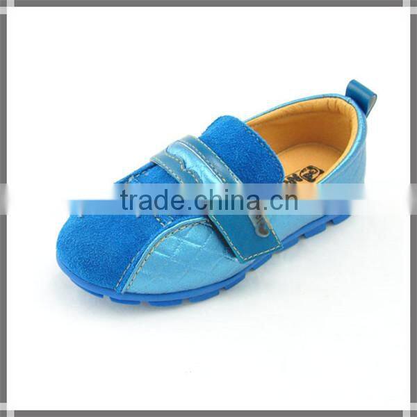 Factory direct sales all kinds of boys running shoes