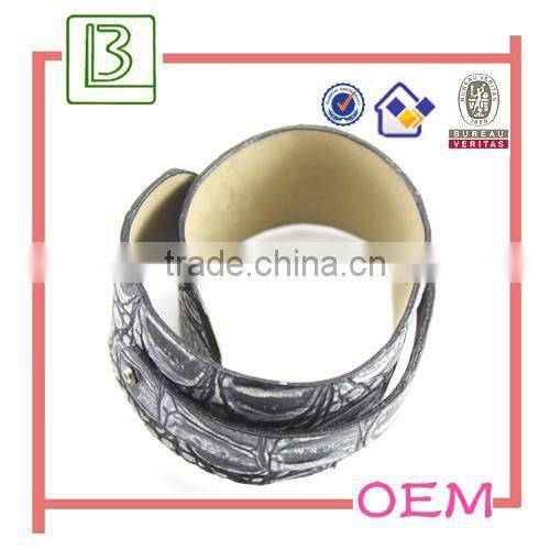 metal letter leather wrist bracelet