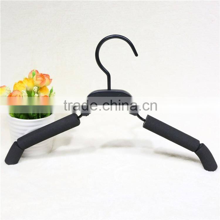 Top quality anti-slip kids sponge clothes hangers wholesale