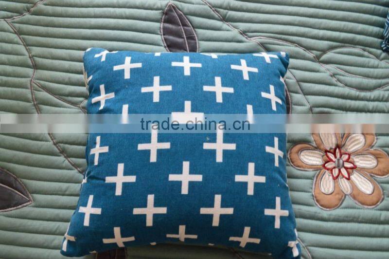 2015 Promotional outdoor nice print polyester seat chair cushion
