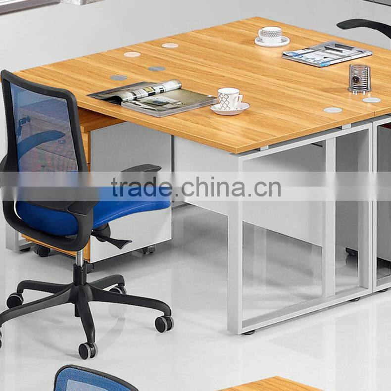Quanya modern wooden furniture computer desk table office desk small staff desk