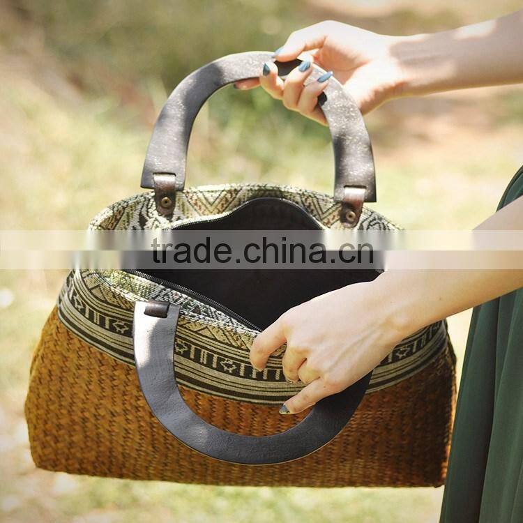 Fashion straw summer beach bag tote bag/handbag with embroidery for ladies and gils