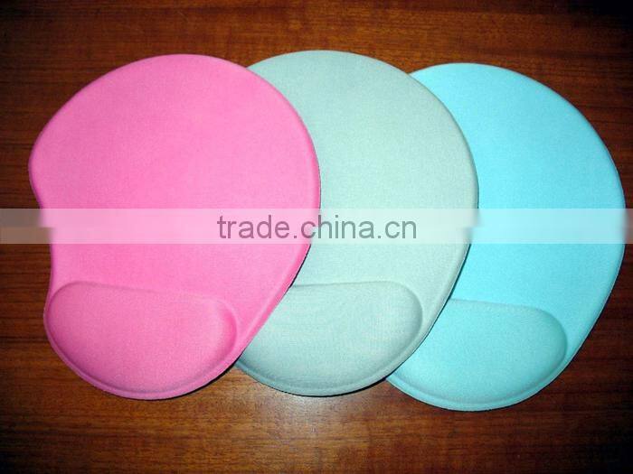 wholesale 3d sexy girl rubber cartoon mouse pad with wrist rest