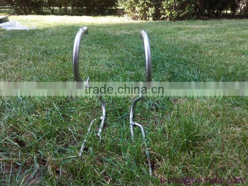 Customized titan bike front rack ti 25kg bicycle luggage carrier with sand blasting cheap titan bicycle front rack &bag holder