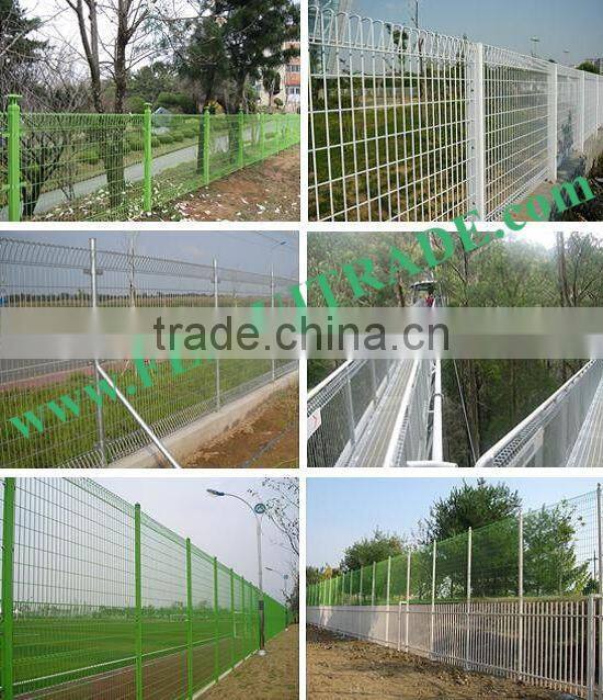 galvanized then pvc coated Roll top mesh panel